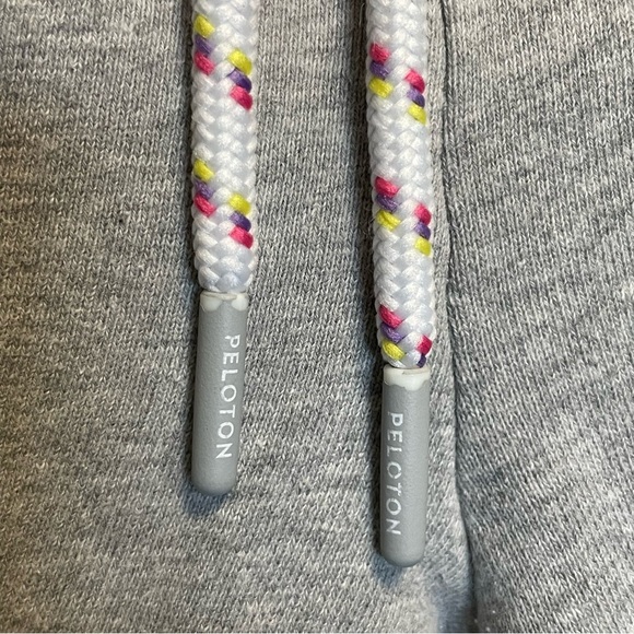 Peloton Gray Sweatpants Pants Unisex Medium - Picture 3 of 9